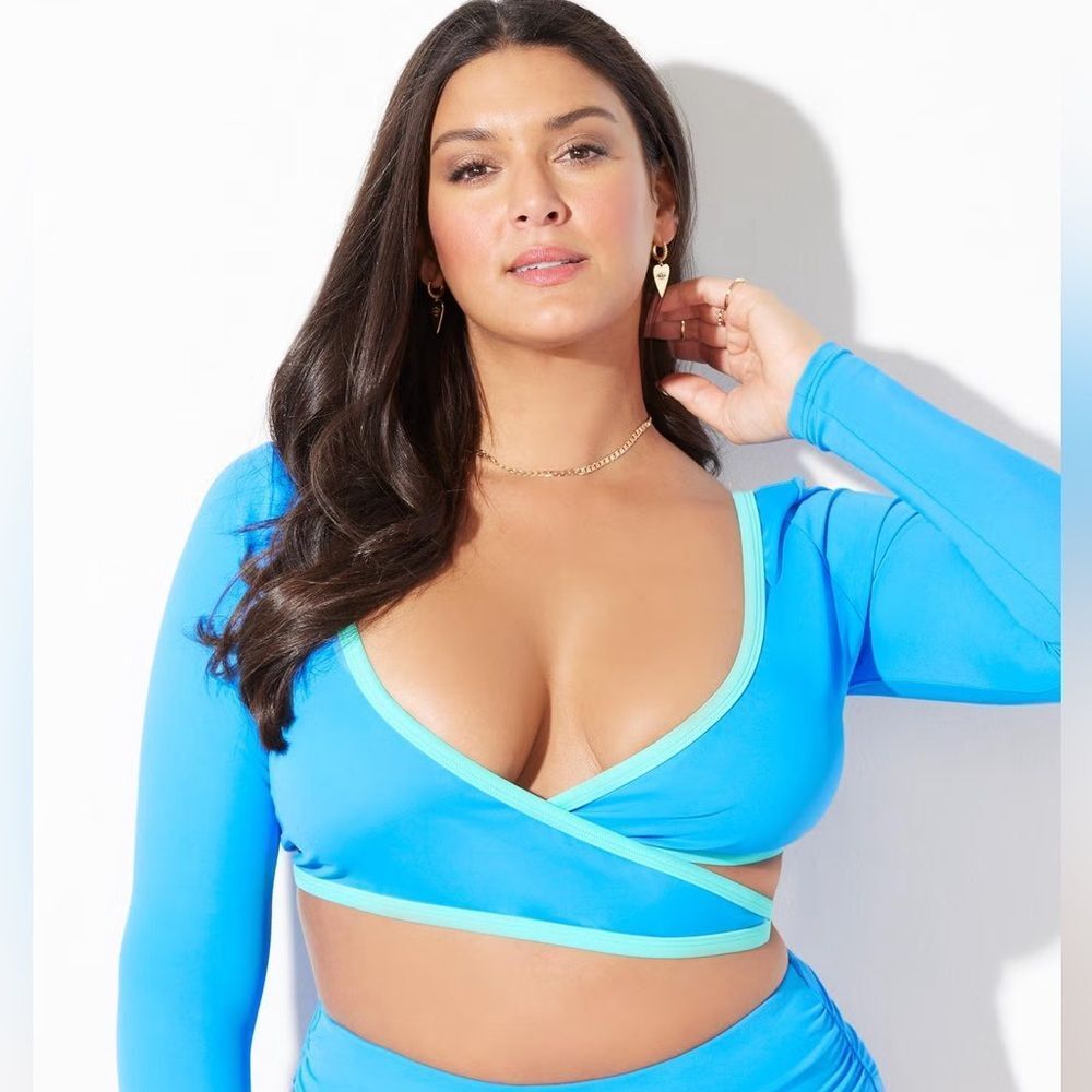 Swimsuits For All WRAP FRONT BIKINI TOP